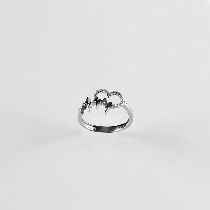 Unique Heart Gold Ring | Timeless Elegance for Engagements & Anniversaries - Image 9