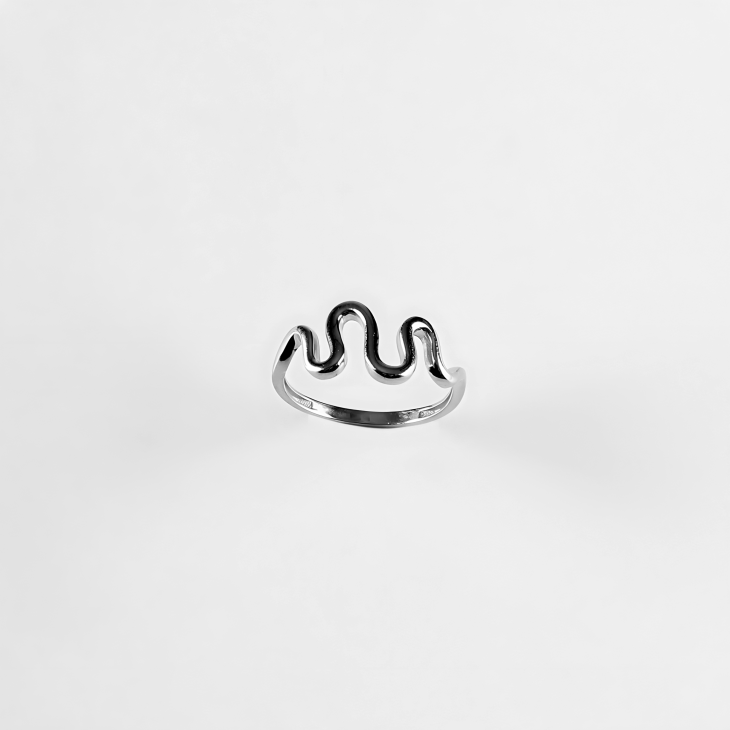 Gold Wave Ring | Timeless Elegance for Engagements & Special Occasions - Image 9