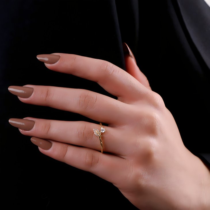 Gold Twisted Leaf Band Ring | Timeless Elegance for Engagements & Special Occasions - Image 6