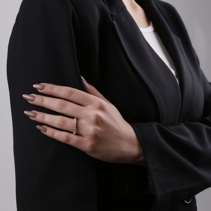 Herringbone Gold Ring | Timeless Elegance for Engagements & Special Occasions - Image 2