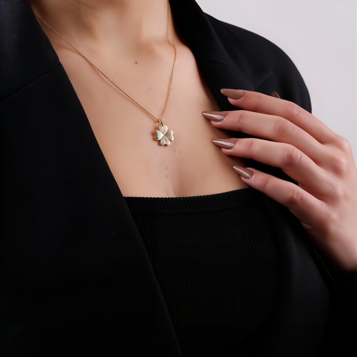Clover Gold Necklace | Fashionable & Romantic Gift for Women & Girls - Image 2