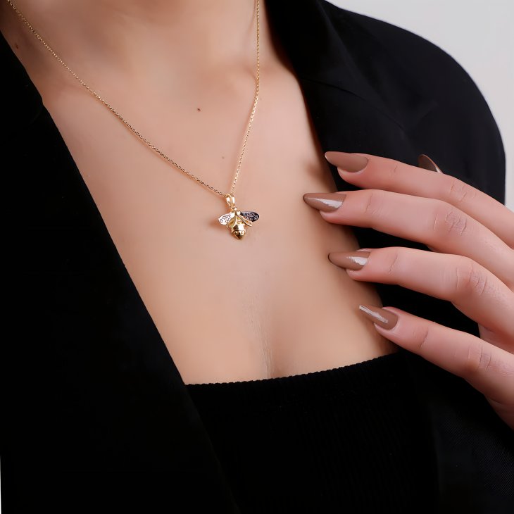 Solid Gold Bee Necklace | Minimalist Design & Elegant Gift for Women - Image 4
