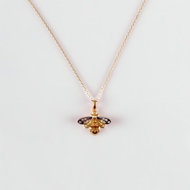 Solid Gold Bee Necklace | Minimalist Design & Elegant Gift for Women - Image 7