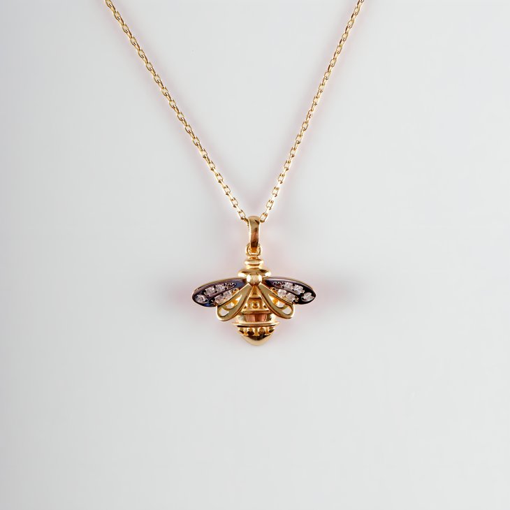 Solid Gold Bee Necklace | Minimalist Design & Elegant Gift for Women - Image 8