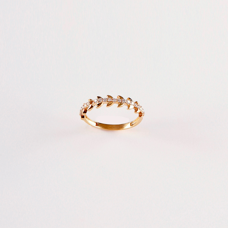 Herringbone Gold Ring | Timeless Elegance for Engagements & Special Occasions - Image 8