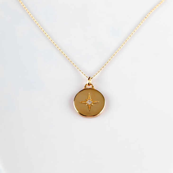 Gold Compass Necklace | Elegant Round Design & Symbol of Growth & Strength