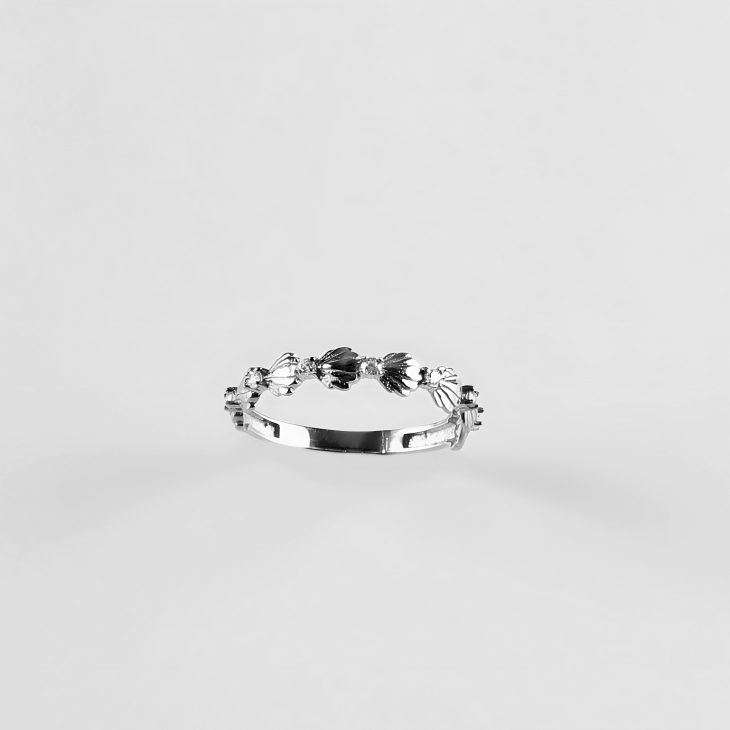 Seashell Symphony Gold Ring | Timeless Elegance for Engagements & Special Occasions - Image 3