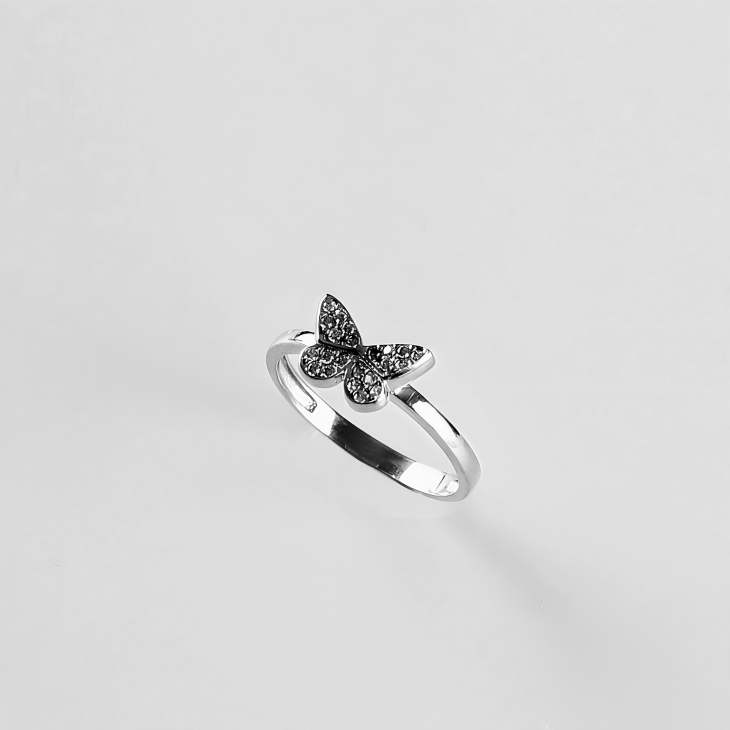 Elegant Butterfly Gold Ring | Timeless Elegance for Engagements & Special Occasions - Image 3