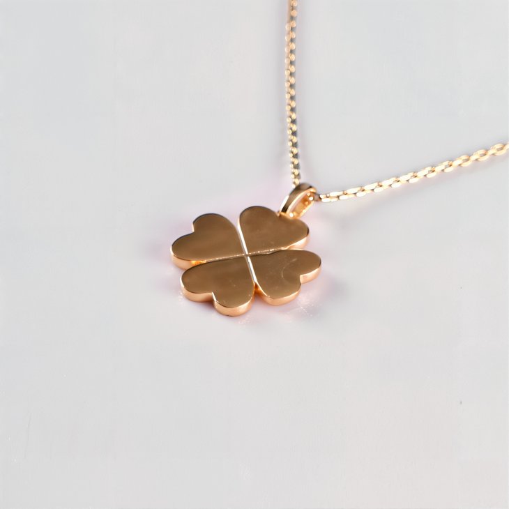 Clover Gold Necklace | Fashionable & Romantic Gift for Women & Girls